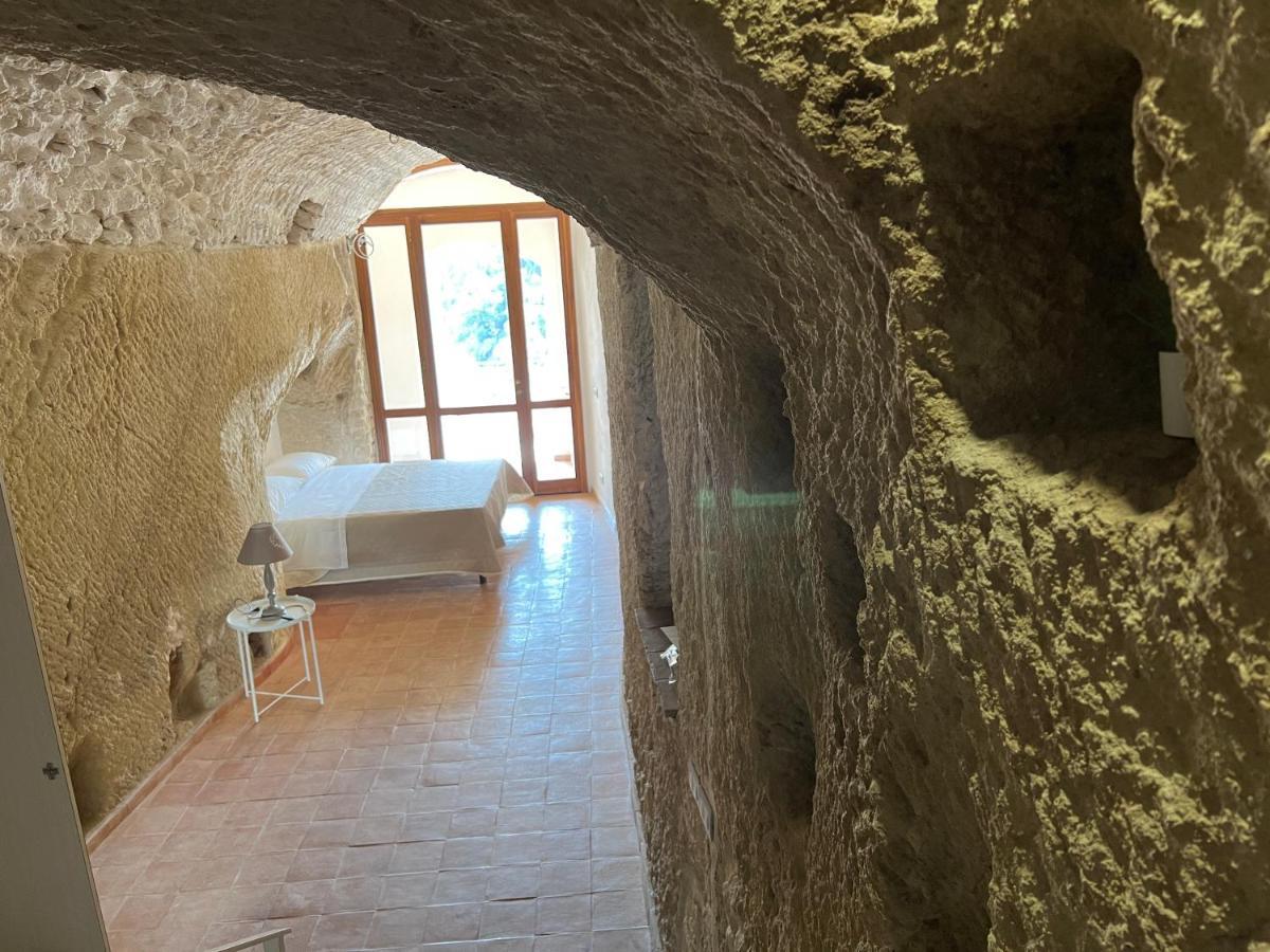 La Rupe Apartments تروبيا المظهر الخارجي الصورة