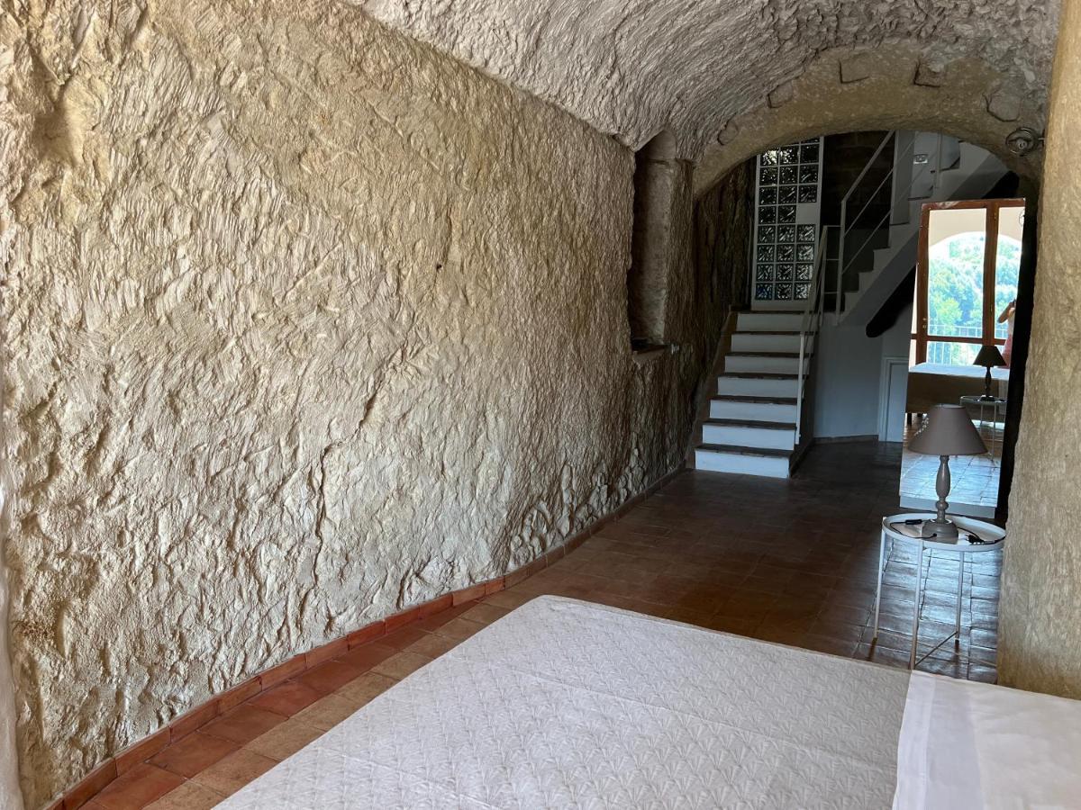 La Rupe Apartments تروبيا المظهر الخارجي الصورة
