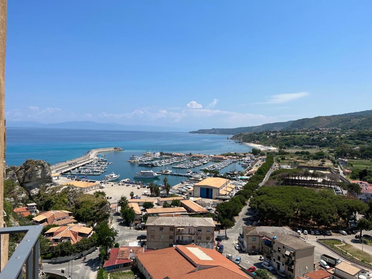 La Rupe Apartments تروبيا المظهر الخارجي الصورة
