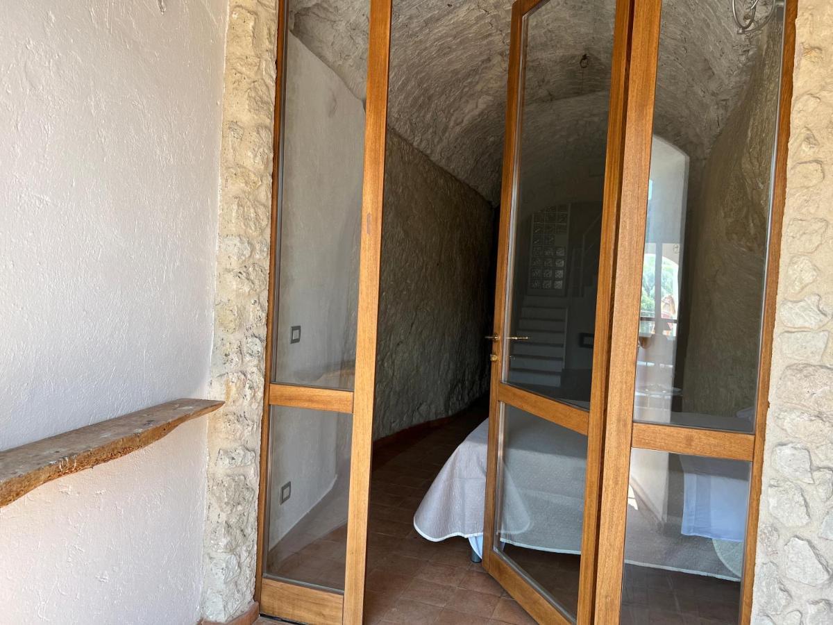 La Rupe Apartments تروبيا المظهر الخارجي الصورة